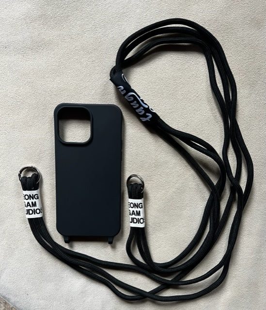 "Indy" - iPhone Crossbody Schutzhülle